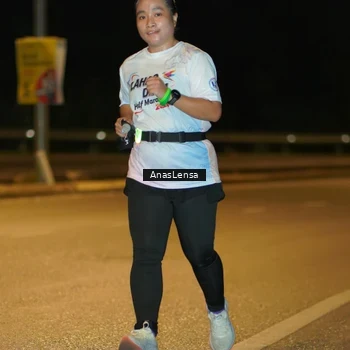 Runner Photo 7717062