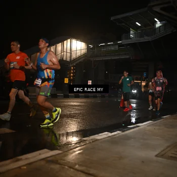 Runner Photo 7717069