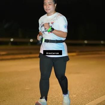 Runner Photo 7717071