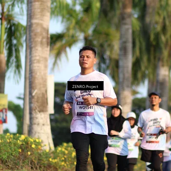 Runner Photo 7717099