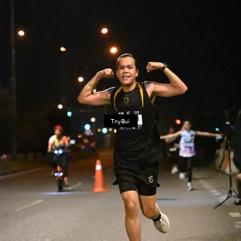 Runner Photo 7717121