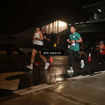 Runner Photo 7717156