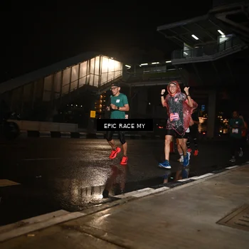 Runner Photo 7717166