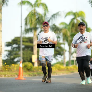 Runner Photo 7717168
