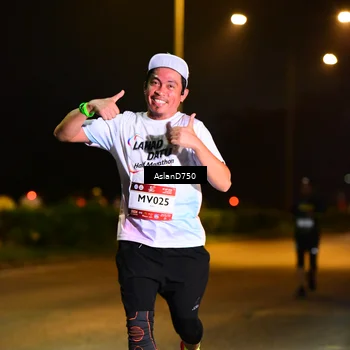 Runner Photo 7717171