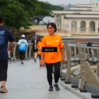 Runner Photo 7717191