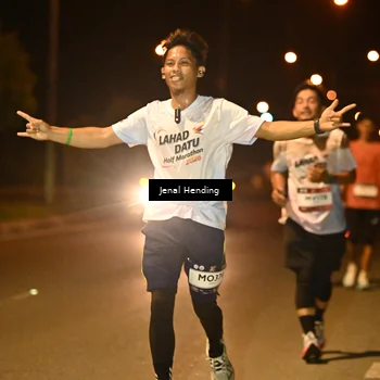 Runner Photo 7717222
