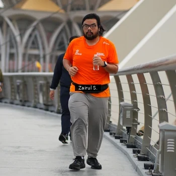 Runner Photo 7717224