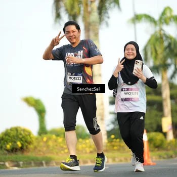 Runner Photo 7717225