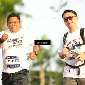 Runner Photo 7717227