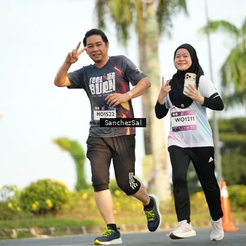 Runner Photo 7717233