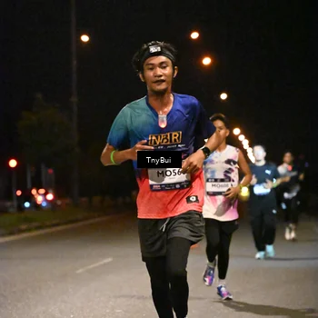 Runner Photo 7717237