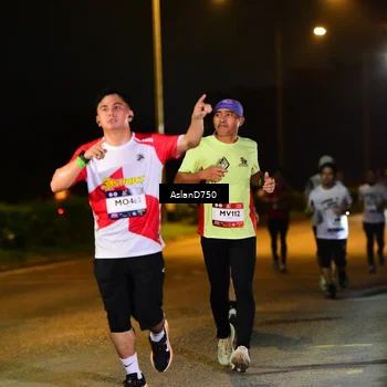 Runner Photo 7717238