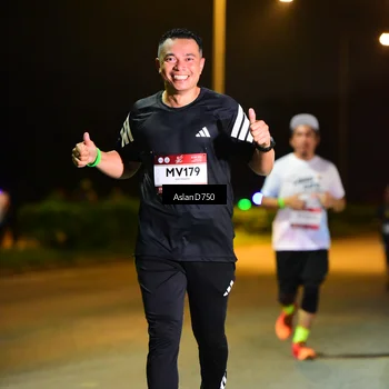 Runner Photo 7717268