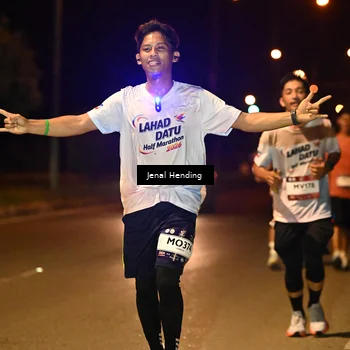 Runner Photo 7717274