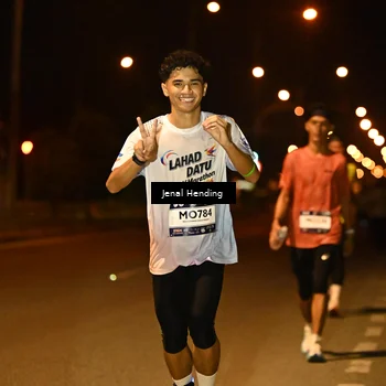 Runner Photo 7717284