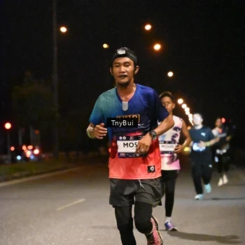 Runner Photo 7717308