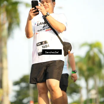 Runner Photo 7717324