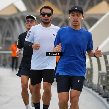 Runner Photo 7717341