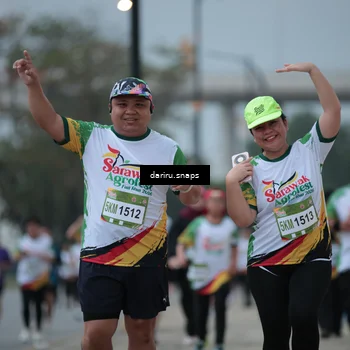 Runner Photo 7717355