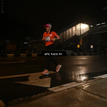 Runner Photo 7717414