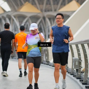 Runner Photo 7717415