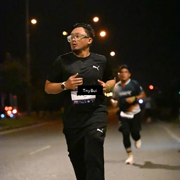 Runner Photo 7717426
