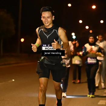 Runner Photo 7717456