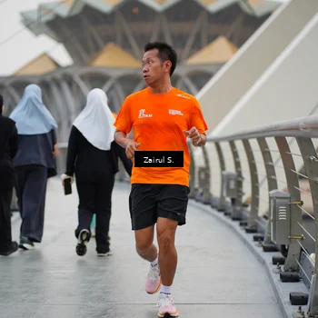 Runner Photo 7717459