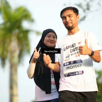 Runner Photo 7717460