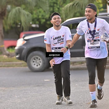 Runner Photo 7717461