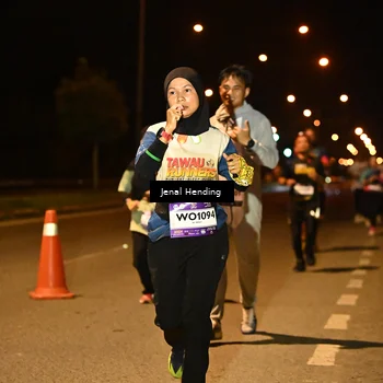 Runner Photo 7717465