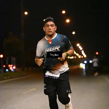 Runner Photo 7717466