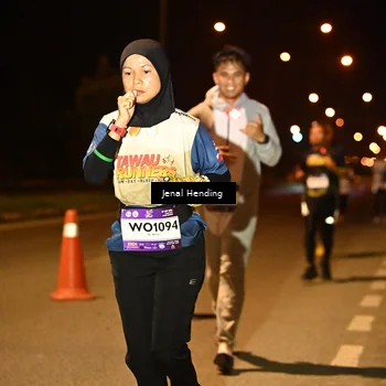 Runner Photo 7717474