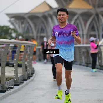 Runner Photo 7717502