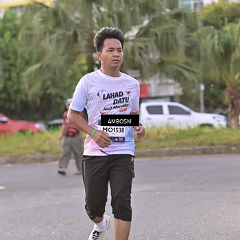 Runner Photo 7717503