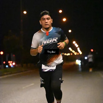 Runner Photo 7717513