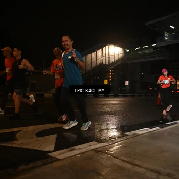 Runner Photo 7717517
