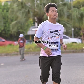 Runner Photo 7717525