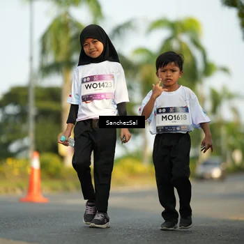 Runner Photo 7717531