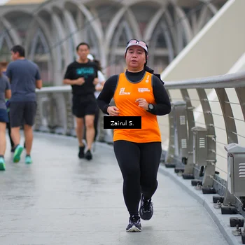 Runner Photo 7717549