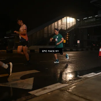 Runner Photo 7717554