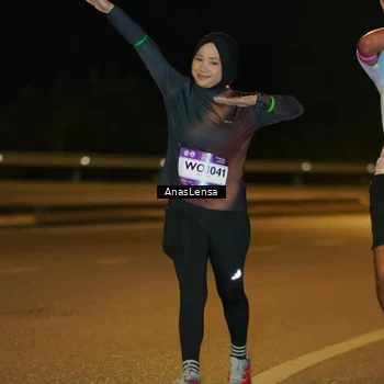Runner Photo 7717574