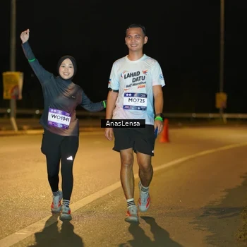 Runner Photo 7717604