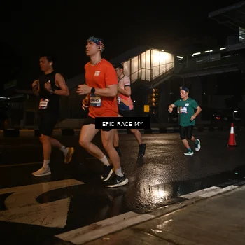 Runner Photo 7717624