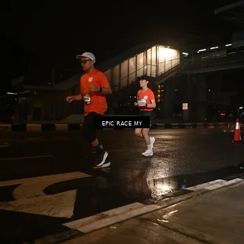 Runner Photo 7717627