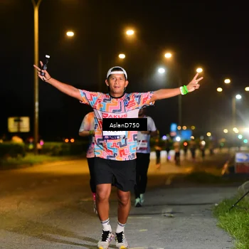 Runner Photo 7717642