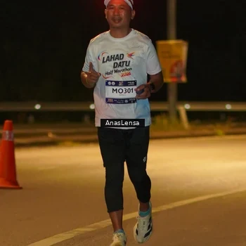 Runner Photo 7717644