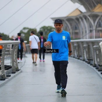 Runner Photo 7717647