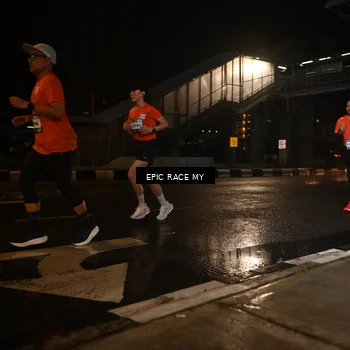 Runner Photo 7717648